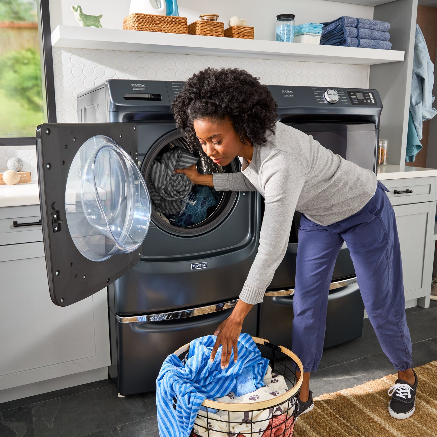 Maytag MFW7020RF Smart 5.0 Cu Ft Pet Pro Washer Front Load Midnight Steel Energy Star 27 Inch , New , 9990006