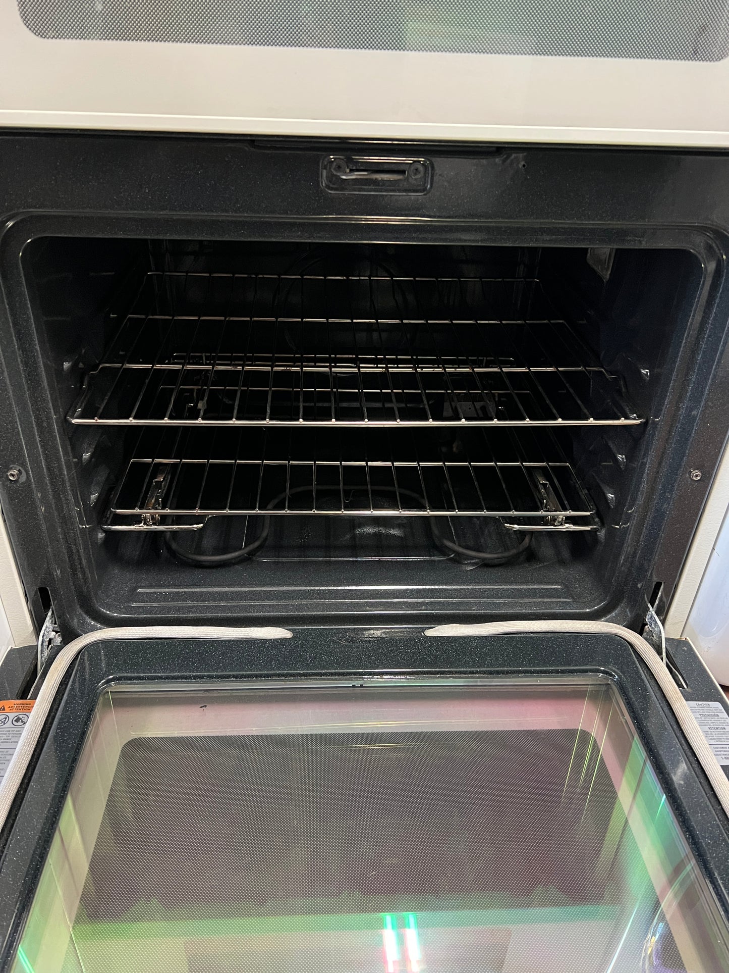 30" Maytag Glass top Electric Range Stove in Off White with Double Oven  888638