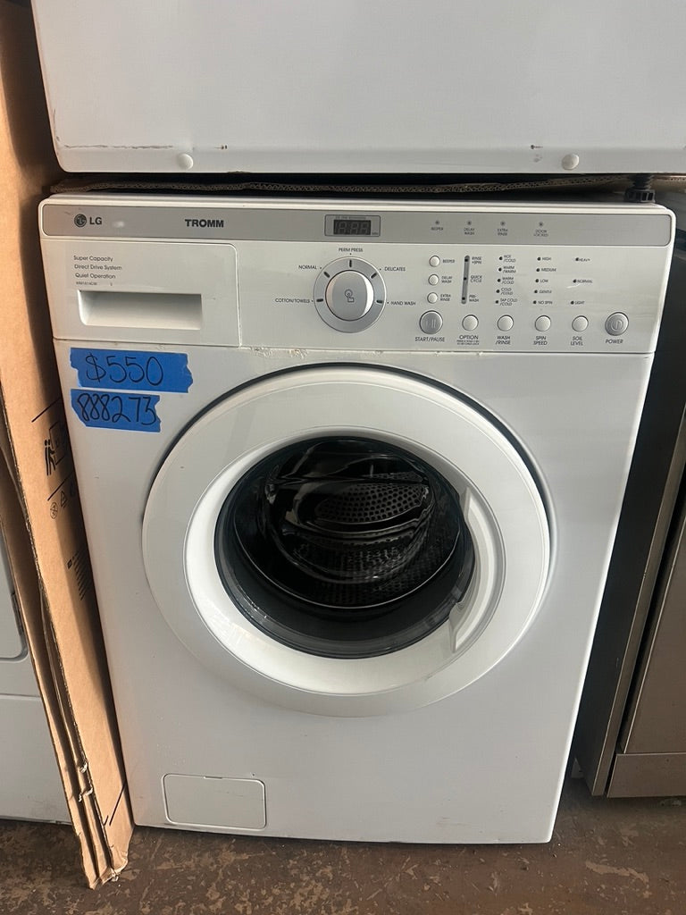 LG Tromm Front Load Washer in White 888273