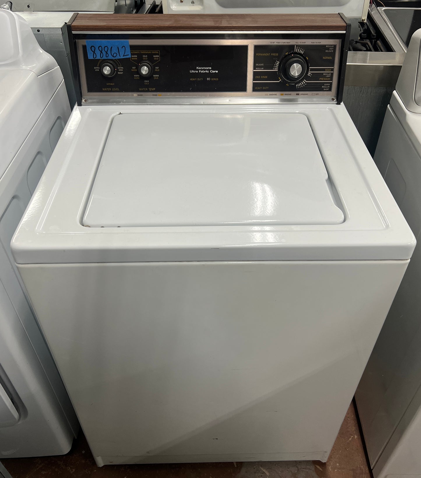 Transitional Design Online Auctions - Kenmore Washer 80 Series Model #110  72802101