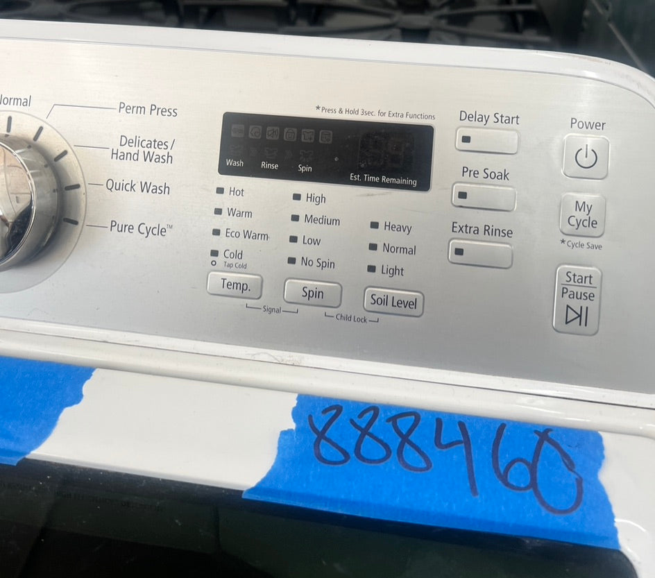 Samsung Top Load Washer in White WA422PRHDWR/AA 888460